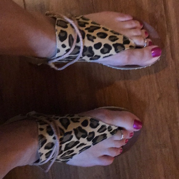 NWOB leopard canvas sandals size 39 - Picture 7 of 7